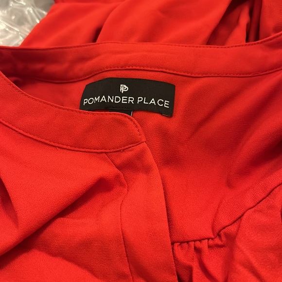 Red Crepe Kenzo Dress
POMANDER PLACE - Picture 10 of 14